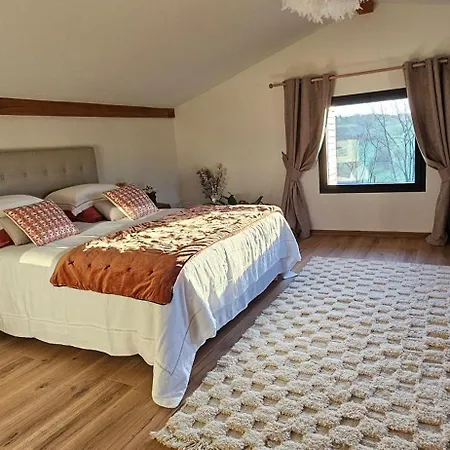 Chez Cecile Et Marco モアサック