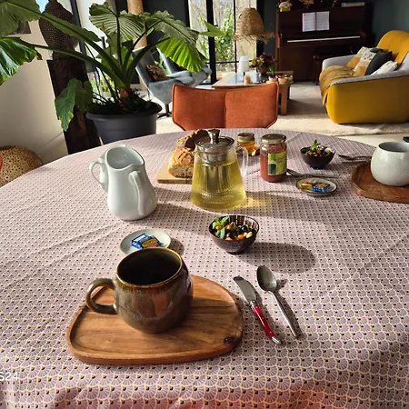 Bed & Breakfast Chez Cecile Et Marco *