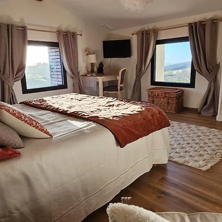 Chez Cecile Et Marco Bed & Breakfast *